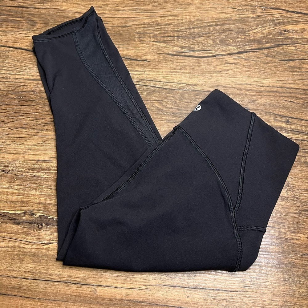 Lululemon Train Times Crop 17” Black Mesh Panel Leggings Size 4 Drawstring Pocke